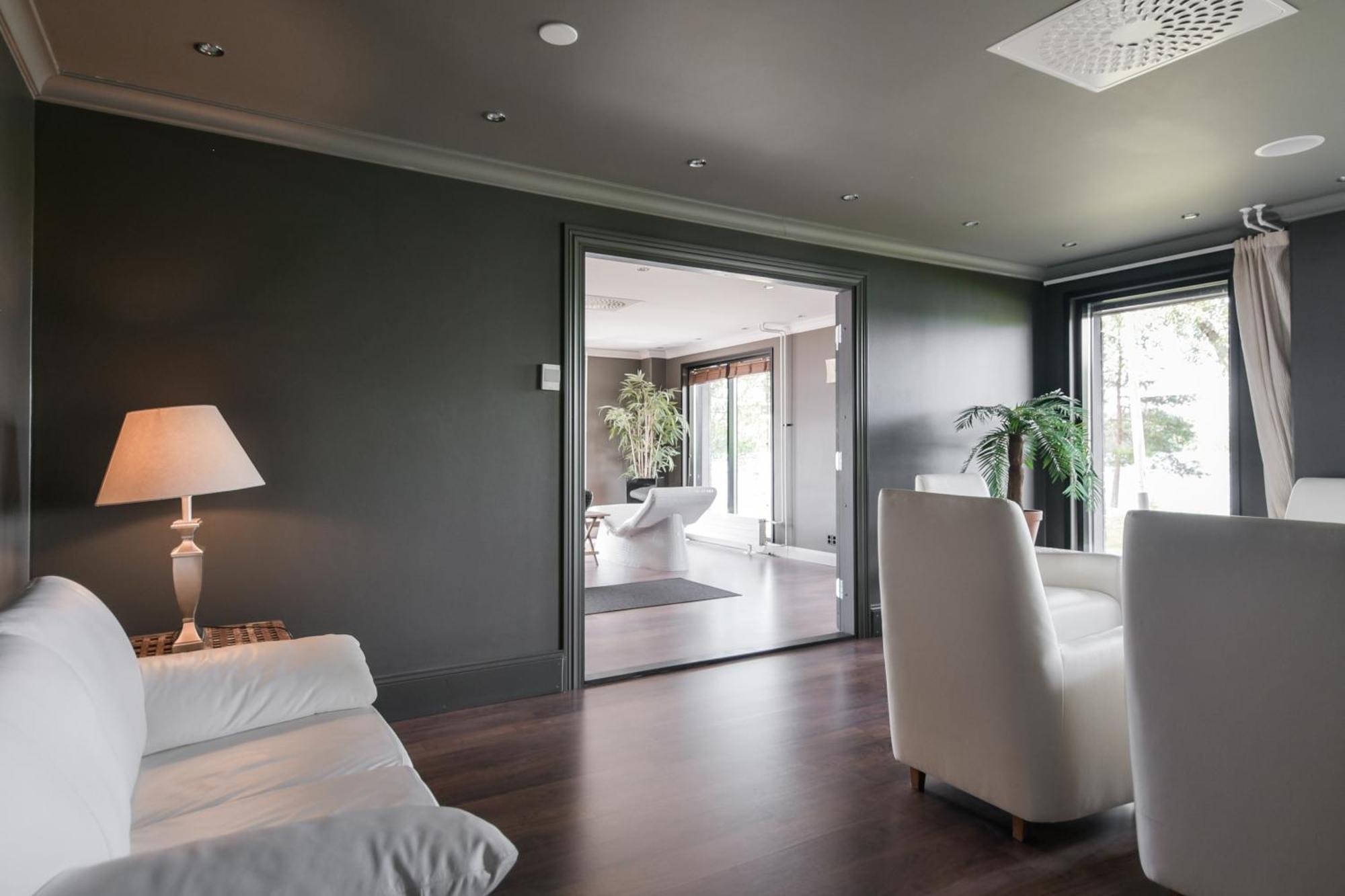 Hotel Kumpeli Spa เฮโนลา ภายนอก รูปภาพ